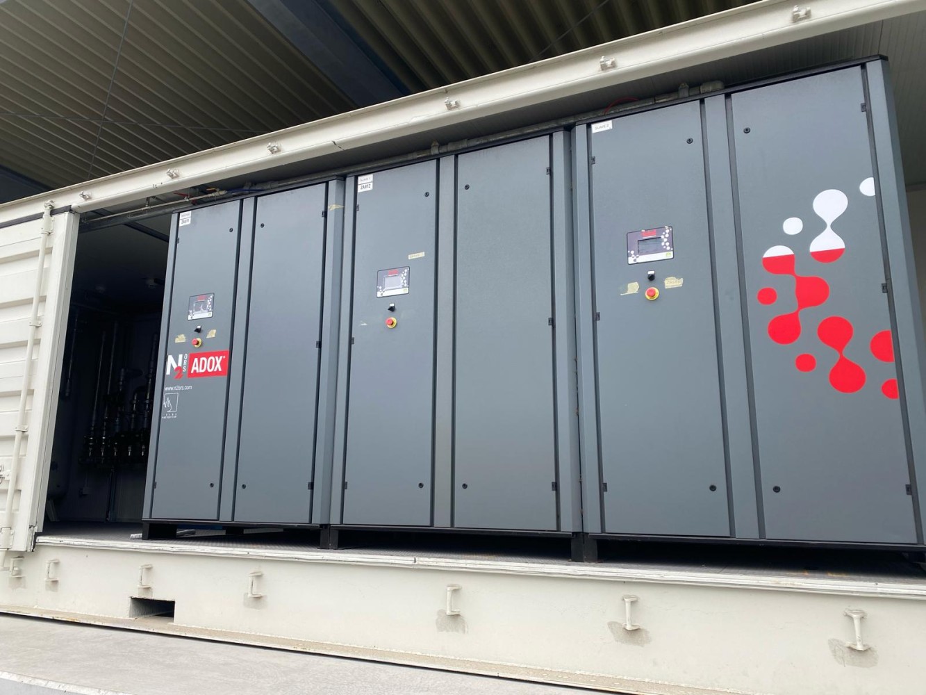 Isolcell N2 Oxygen Reduction System in Tokyo, Japan - Isolcell ...